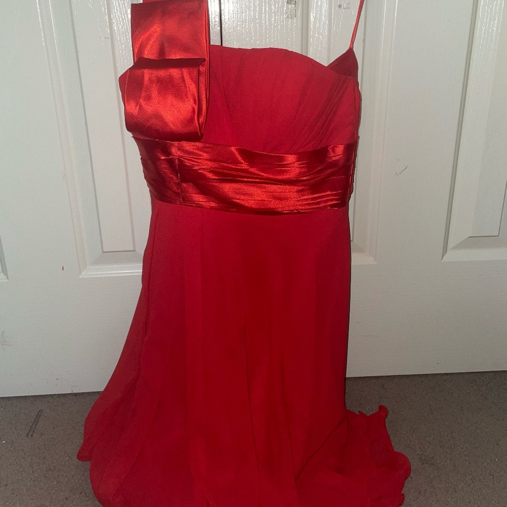*Unknown Brand* Red Cocktail Dress